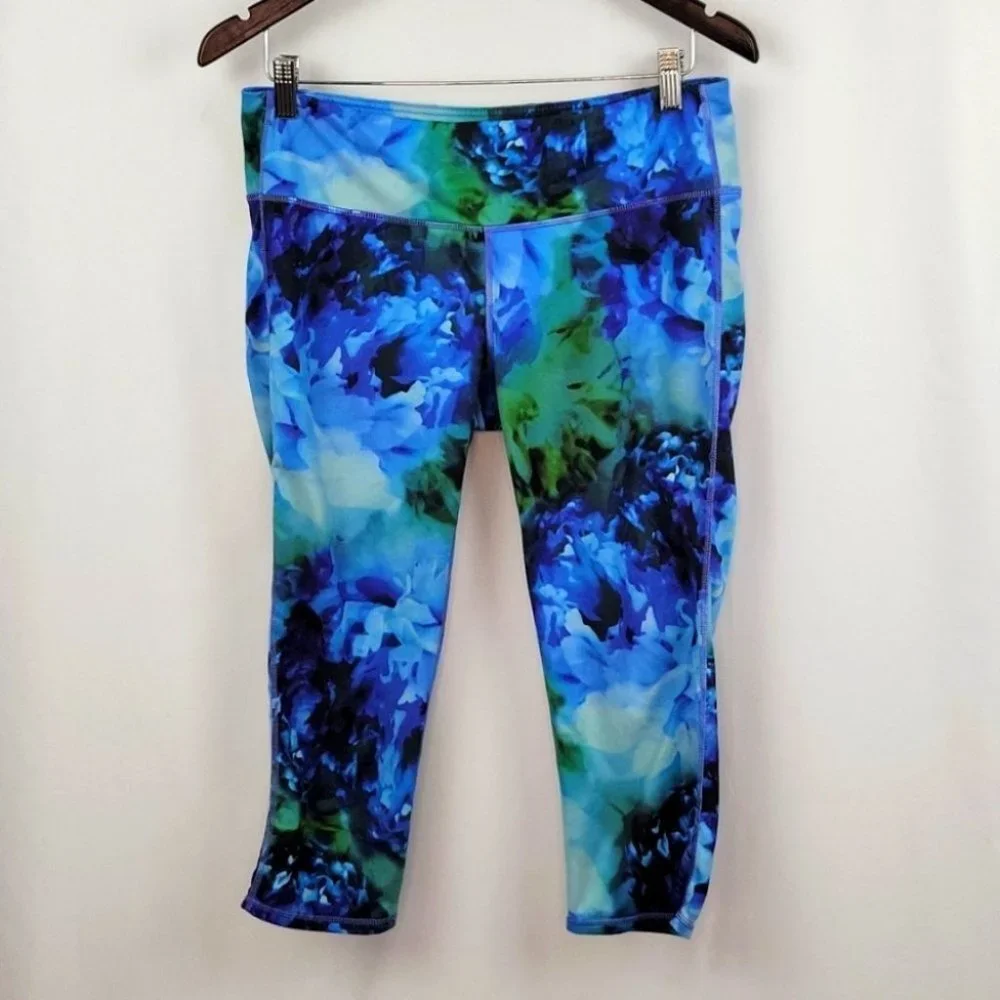 Athleta Chaturanga Bloom Crop Leggings Size Large